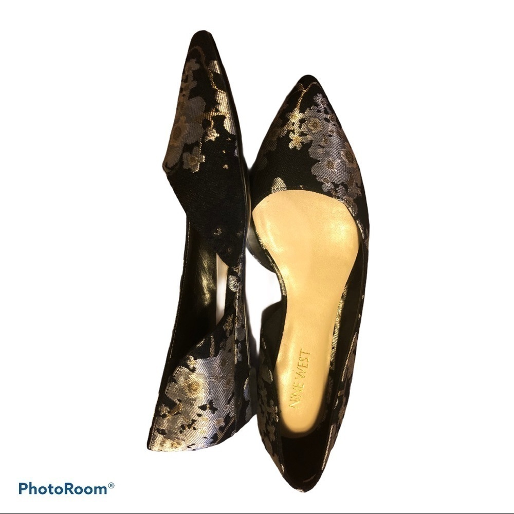 Nine West Flats Back Gold Metallic Foil Floral 5.5M Pointy Toe Shoe Career
